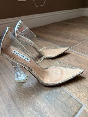 Steve Madden Clear Pointed-Toe Pump in Nude/Transparent